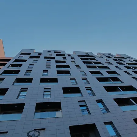 Daire Miku - Vibrant 1bd At Olympic