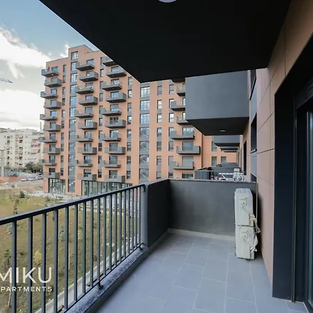 Daire Miku - Vibrant 1bd At Olympic *