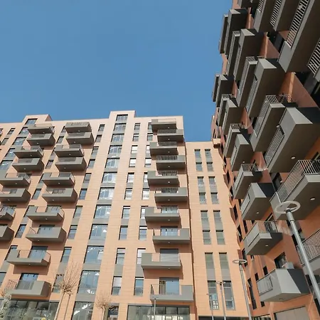 Miku - Vibrant 1bd At Olympic